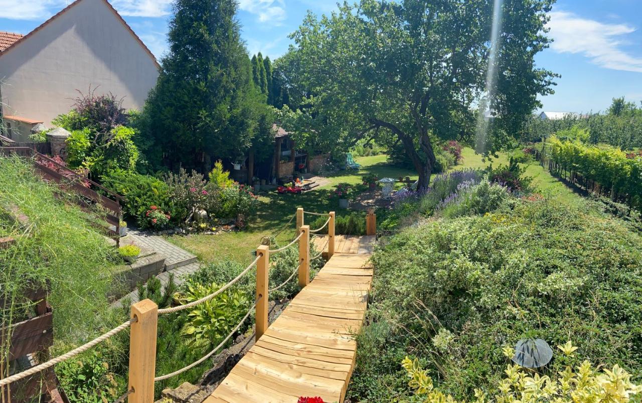 Apartman V Brezi Buitenkant foto
