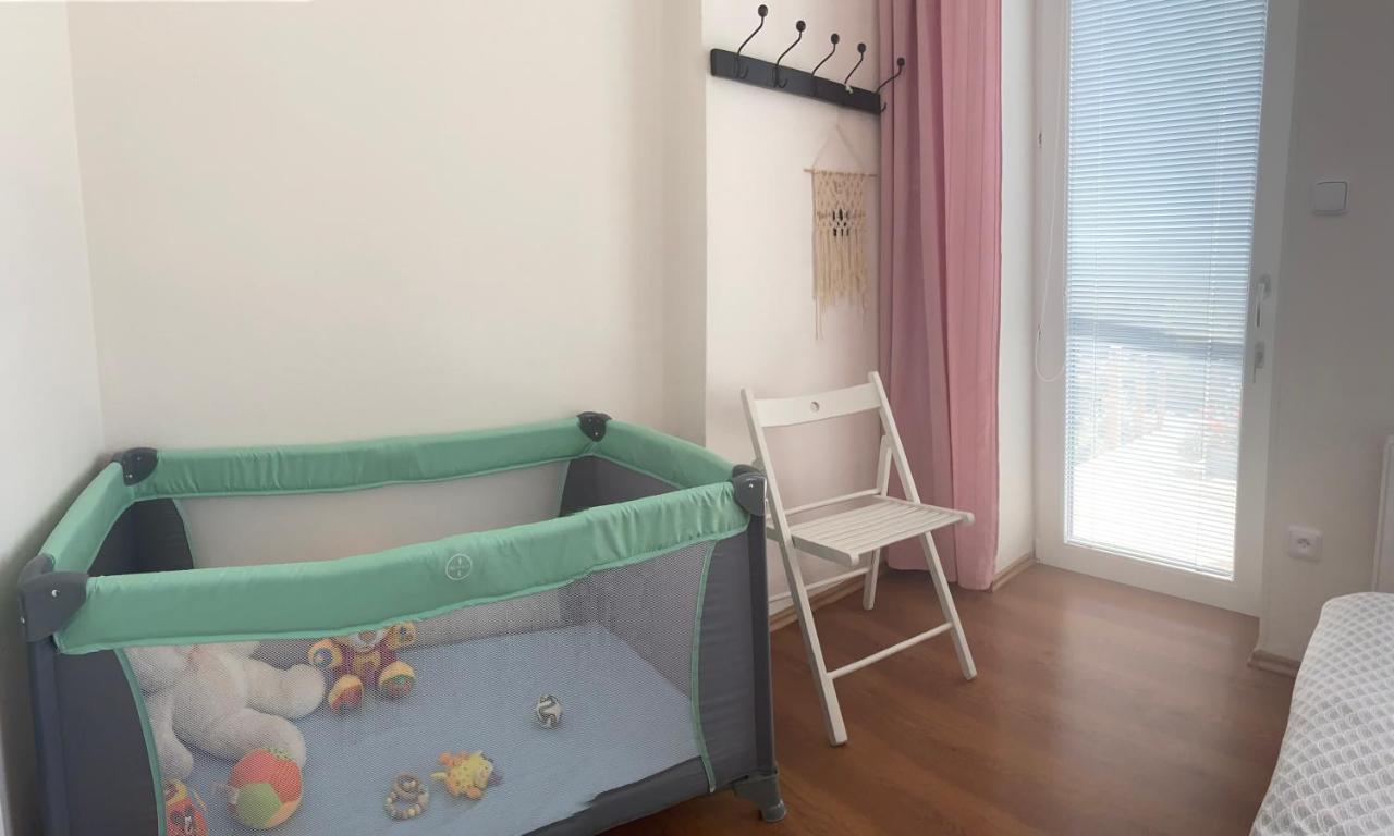 Apartman V Brezi Buitenkant foto